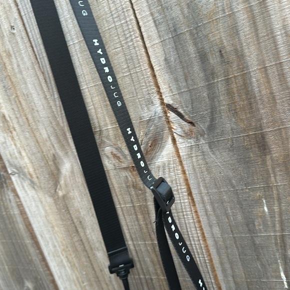 HydroJug Black Floral carrier - Picture 2 of 4